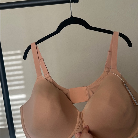 Skims Fits Everybody T-shirt Demi Bra Ochre Size 44DD - Picture 2 of 3